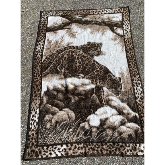 Vintage Biederlack Fleece Blanket Cheetah Tiger Reversable 80 x 54 Made in USA - Picture 1 of 4